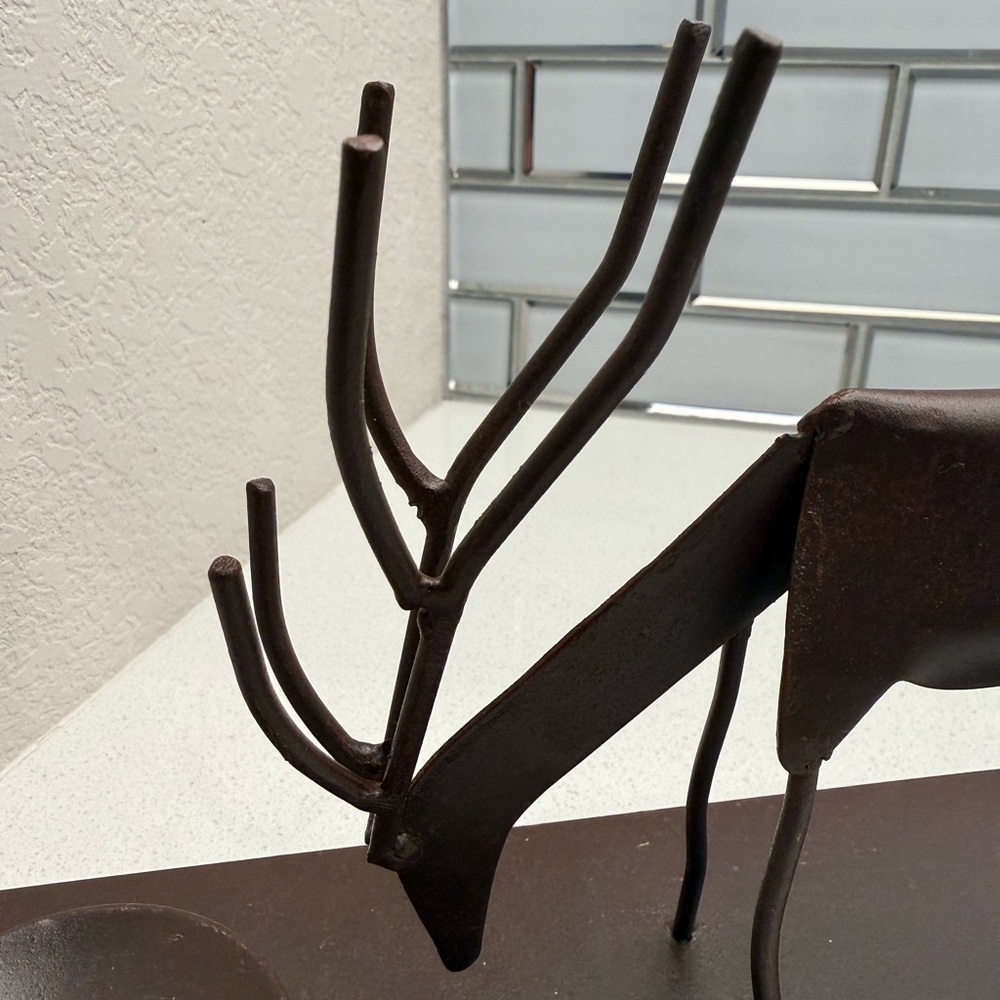 Folk Art Deer Metal Candle Holder Cabin Christmas Reindeer Rustic - Picture 10 of 13